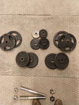 Cvičící věž a náčiní do domácí posilovny - 6