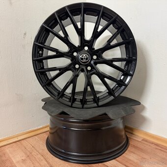 NOVÁ TOYOTA RAV4/HIGHLANDER 5x114,3 R19 ET39+TPMS - 6