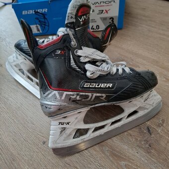 Brusle Bauer Vapor 3X - 6