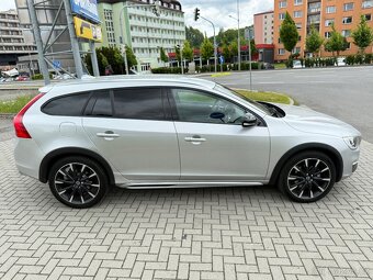 Volvo V60 Cross Country AWD—D4 2.4 140kw—AUTOMAT—2015– - 6