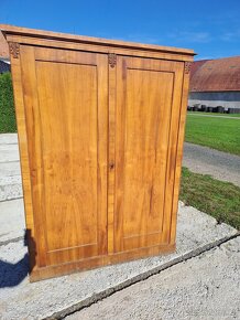 skříň BIEDERMEIER - vzácné třešňové dřevo - 6