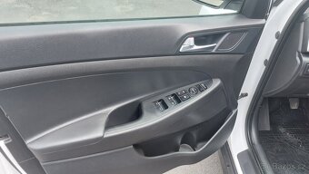 Prodám Hyundai Tucson 1.6 Gdi 4x4 130 kw ČR, DPh - 6