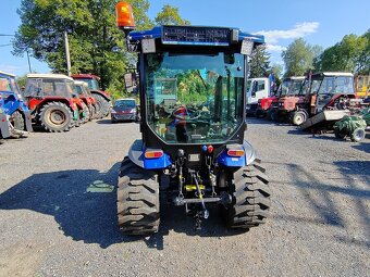 Malotraktor Farmtrac Compact 26 4WD s kabinou - 6