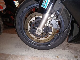 Kawasaki ZXR - 6