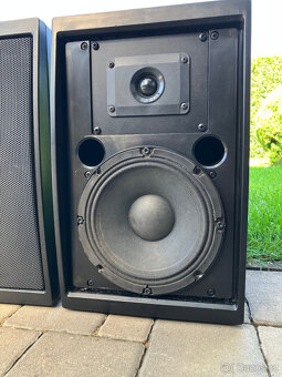 Pár pasivních reproboxů K.C.S. SR-8/2 150W RMS - 6