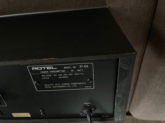 Rotel RT 426 - 6