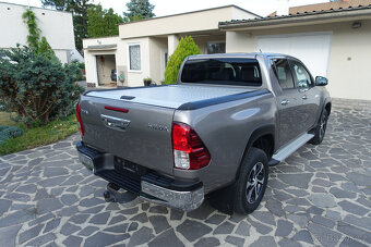 Toyota Hilux DC 2.4 I D-4D Active-75.541km-ZÁNOVNÝ STAV - 6
