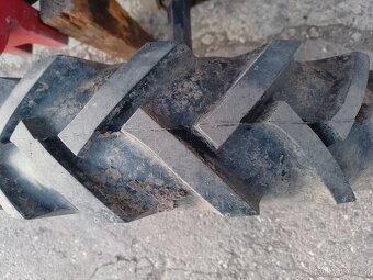 Vari malotraktor,motor Jikov,držáky,závaží.BEZ PLUHU,ŤELESAA - 6