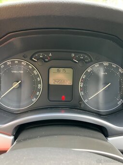 Škoda Octavia II Combi 1.6 MPI 75kW – Ambiente – STK 05/27 - 6