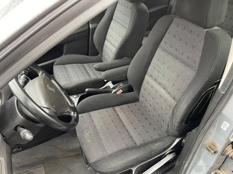 Peugeot 307 SW 2.0 HDi 2003, tažné, panorama, 7 místné,zimní - 6