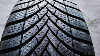 Zánovní zimní kola 16" 5x112 Passat B8, Superb 3 - 6