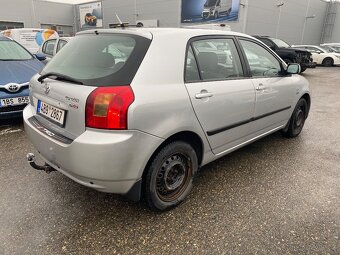 Toyota Corolla 2.0 D4-D 66 kW - 6