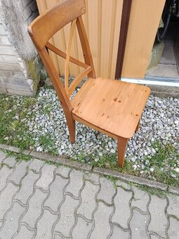 Jídelní masivní stůl+4židle - 6