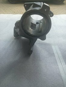 EGR ventil VAG 03G129637A - bez motorku
- 6
