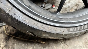 Sada Pneu Michelin Road 5 120/70-17 a 160/60-17 - 6