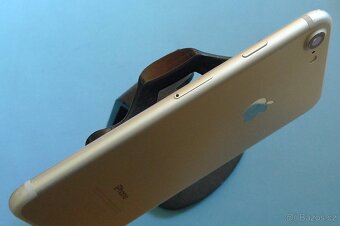 Apple iPhone 7 32 GB Baterie 90% - 6