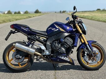 Yamaha FZ1 - 6