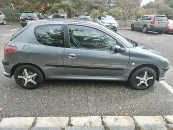 Peugeot 206 1.4 55kw 2008 /1 majitel /nový motor - 6
