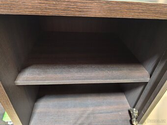 Obývací stěna, stůl, stolek pod PC, květinový stolek, police - 6