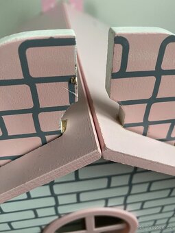 Dřevěný domeček pro panenky - 6