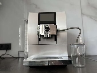 JURA Z10 – automatický kávovar s inovativní funkcí Cold Brew - 6