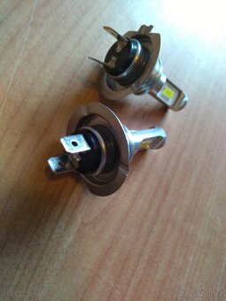 Prodám H7 led žárovky - 6