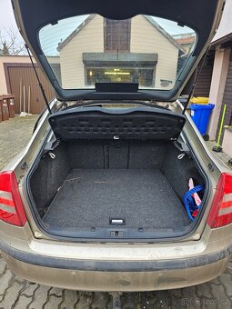 Octavia 2 1.6i LPG Elegance - 6