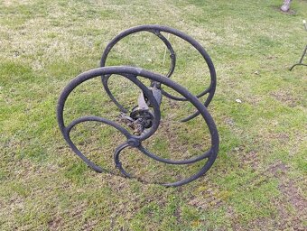 staré zemědělské nářadí - dekorace - 6