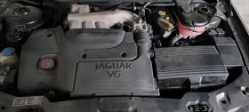 Jaguar X-type 2.5 v6 4x4 AT - 6