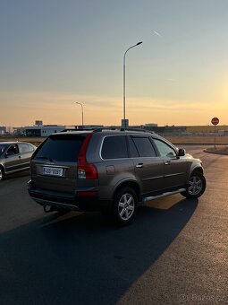 Volvo XC90 - 6