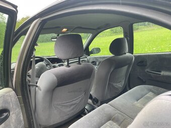 Renault megane 1.9 TDI 1999 - 6