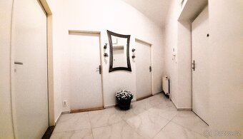 Zrekonstruovaný byt 2+1, 60 m², Praha 5 - Smíchov - 6