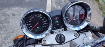 Suzuki Bandit 600 - 6
