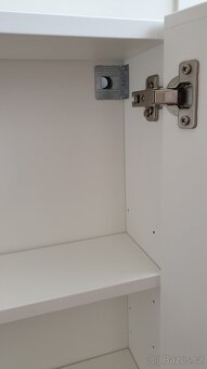Závěsná skříňka IKEA - 6
