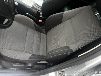 Fabia 2009 1.4 63kw 25600km  najeto - 6
