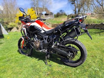 AFRICA TWIN 1000 - 6