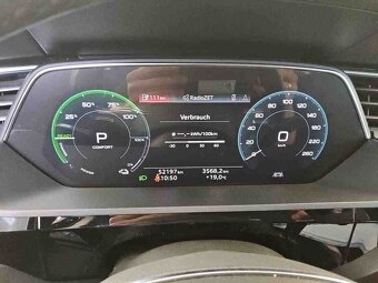 Audi e-tron 50 quattro - 6