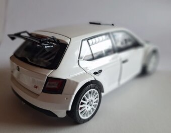 Škoda Fabia R5 - 1:18 Abrex - 6