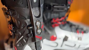 Dámské skialpové boty La Sportiva, vel. 24 1/2 (38,5) - 6