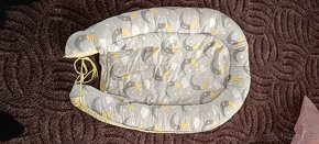 Potřeby pro miminko., povlečení, lahvičky hnízdečko,ple a d. - 6