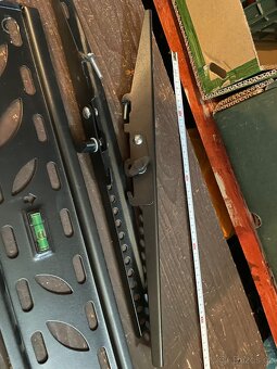 Držák na televizi - 6