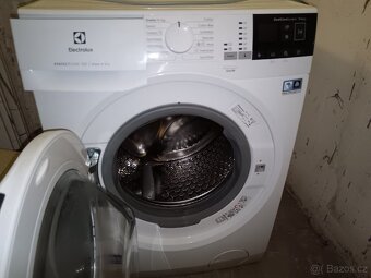 Pračka a sušička Elektrolux perfectcare - 6