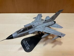 Kovové modely letadel -Italeri (1:100) - 6