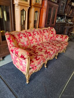 Bohatě vyřezávaná zámecká sofa - 6