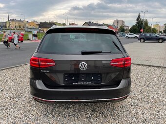 Volkswagen Passat 2.0 TDi/110kW - HIGHLINE - 6