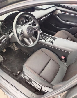 Mazda 3 SKYACTIV-X 2.0 M-Hybrid 90KW 1Maj - 6