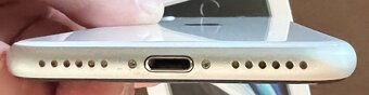 Apple iPhone SE (2020) 64GB bílá barva - 6