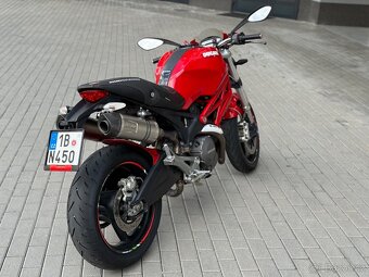 DUCATI Monster 696 - 6
