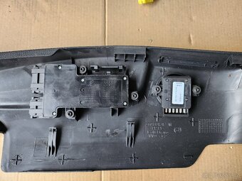 Škoda Superb 2, ovládání předních sedadel - 6