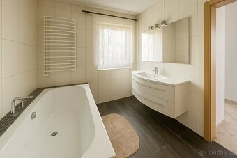 Prodej rodinného domu Rathmansdorf, Německo - 6
